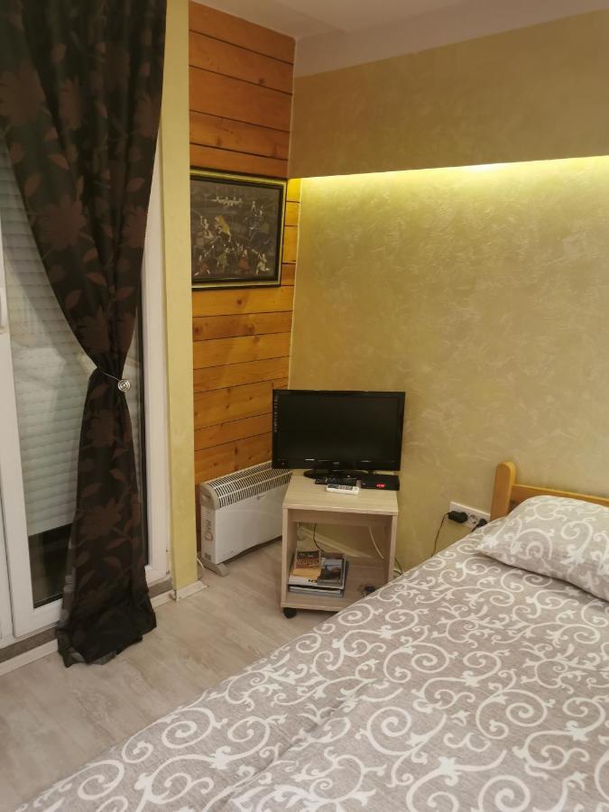 Agape Downtown Apartment Белград Екстериор снимка