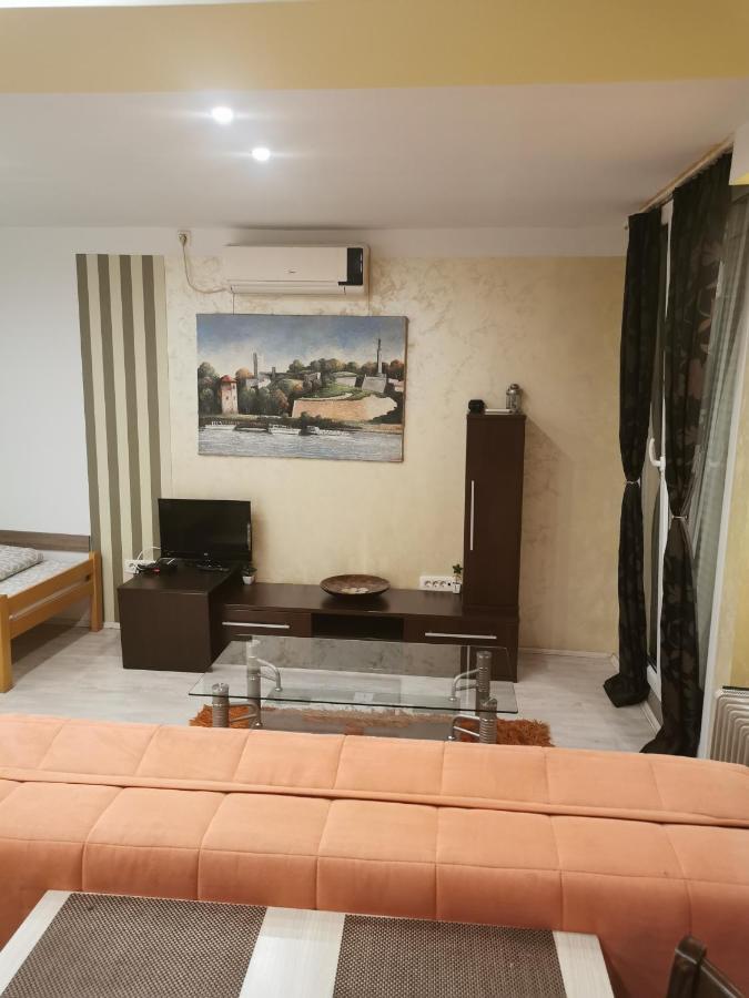 Agape Downtown Apartment Белград Екстериор снимка
