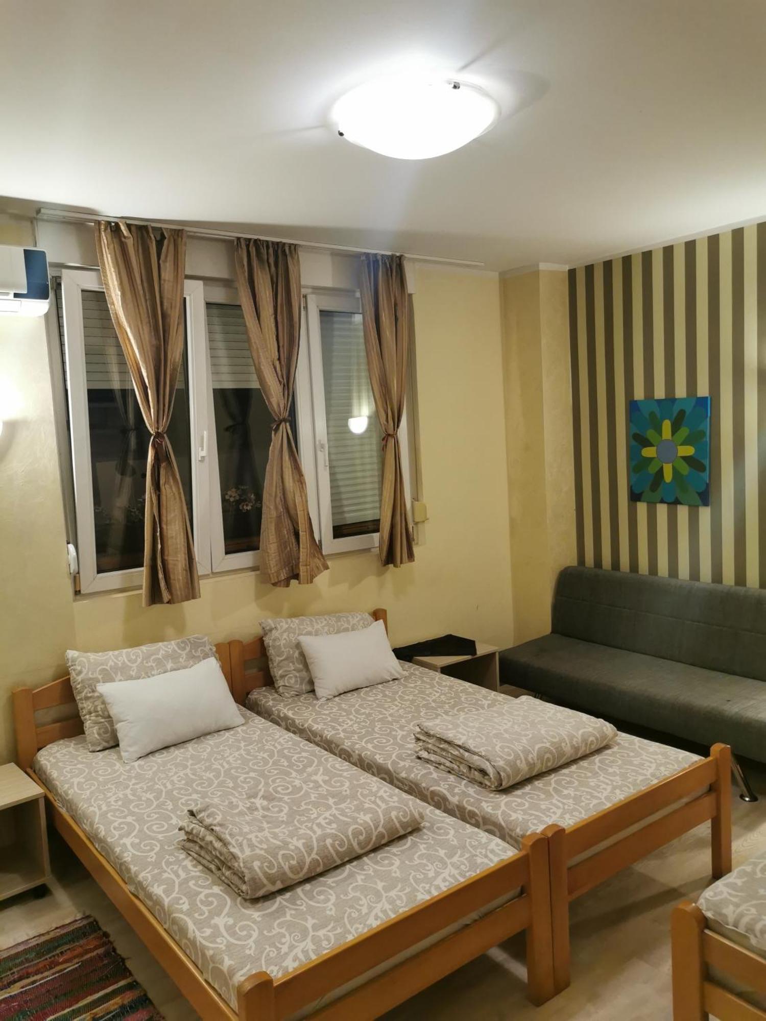 Agape Downtown Apartment Белград Екстериор снимка
