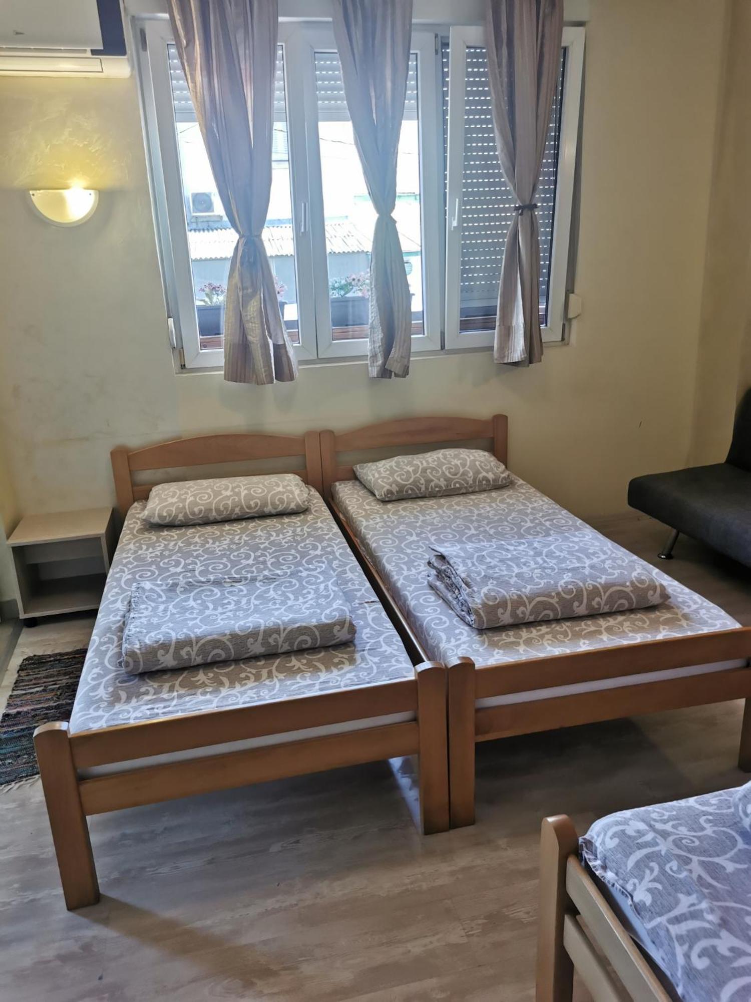 Agape Downtown Apartment Белград Екстериор снимка